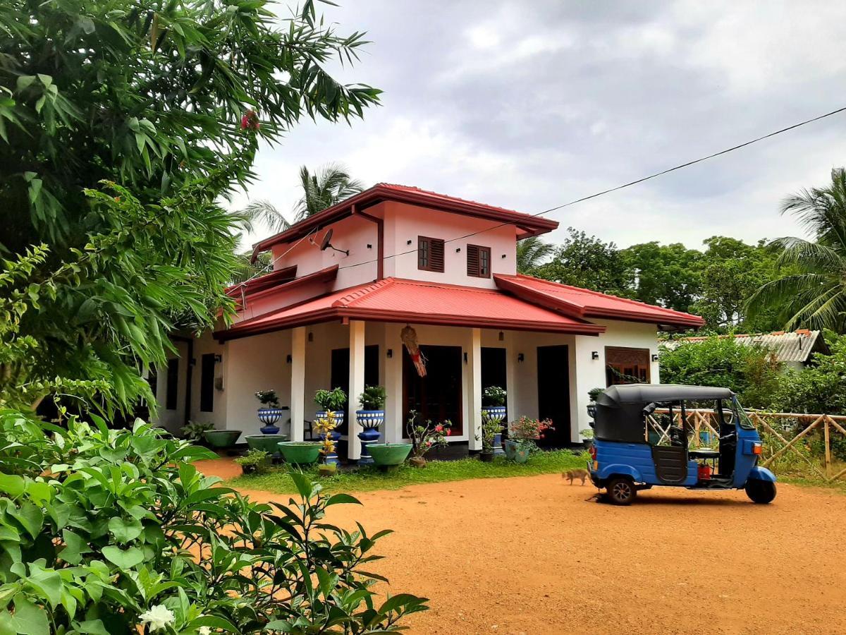 Udara Guest - Yala Safari Villa Dış mekan fotoğraf